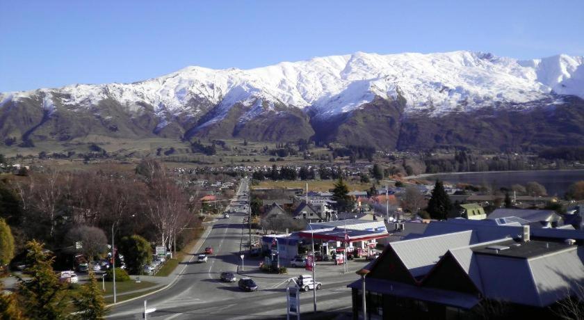 Wanaka Heights Motel Esterno foto